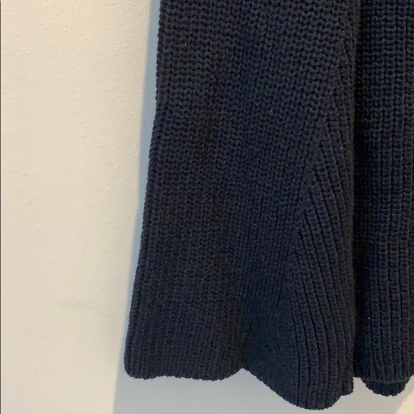 525 America Off the shoulder sweater - Picture 6 of 8